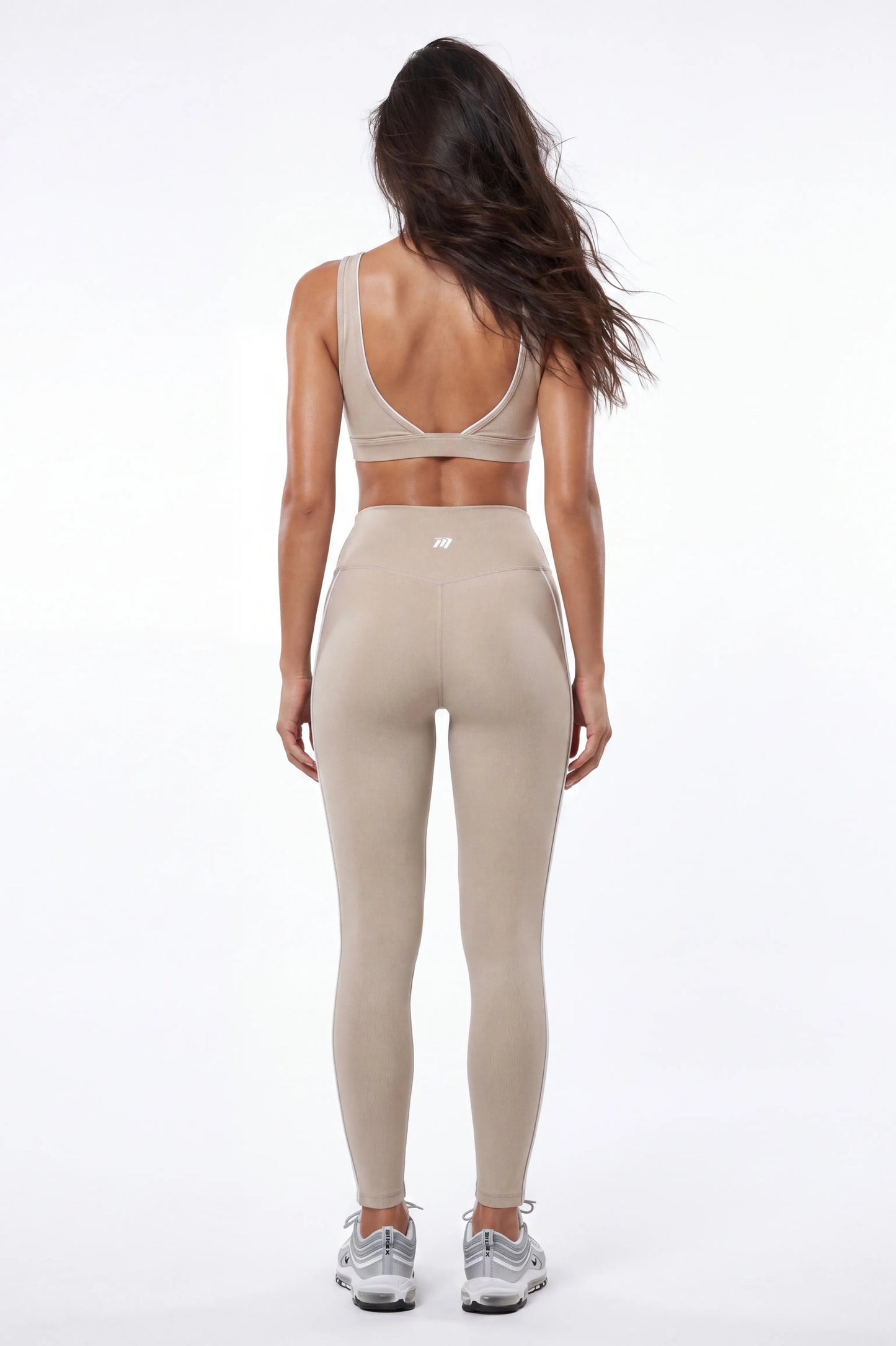 Legging Sportivo da Donna Beige ad Alta Compressione con Dettaglio a Contrasto - Vista Posteriore