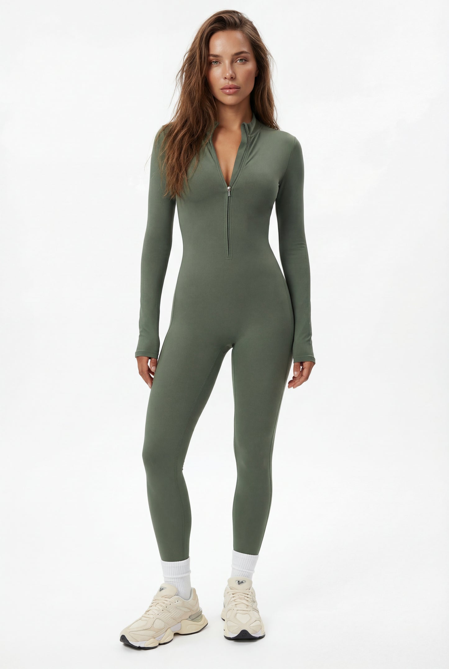 Tuta verde militare intera vista completa 