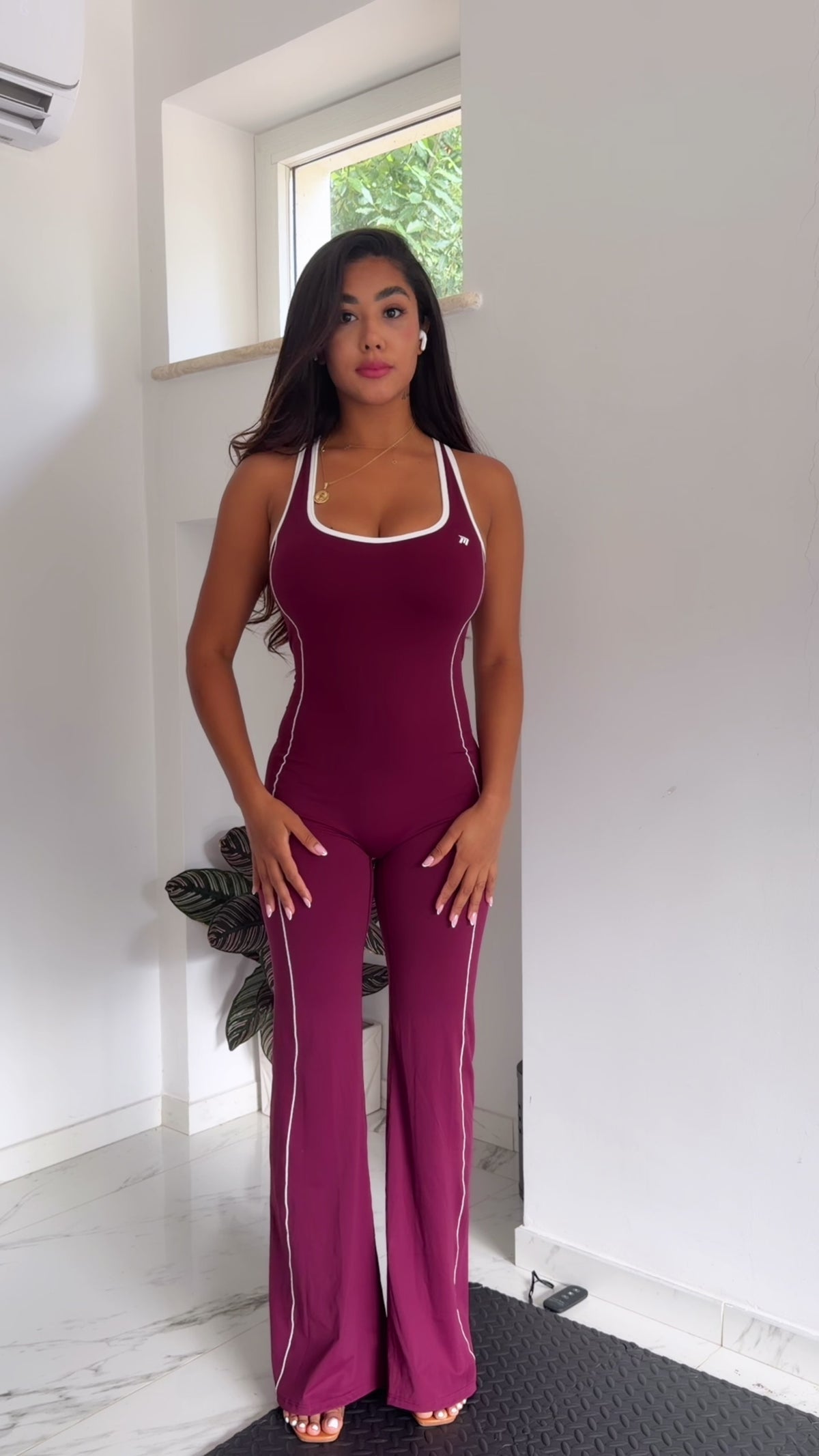 Tuta Sportiva Schiena Scoperta con Reggiseno Integrato | Jumpsuit Donna